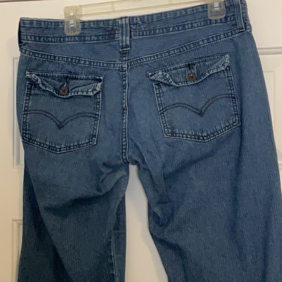 Levi's Blue Flare Wide Leg Jeans, women’s, hi rise size 10 - Picture 6 of 11